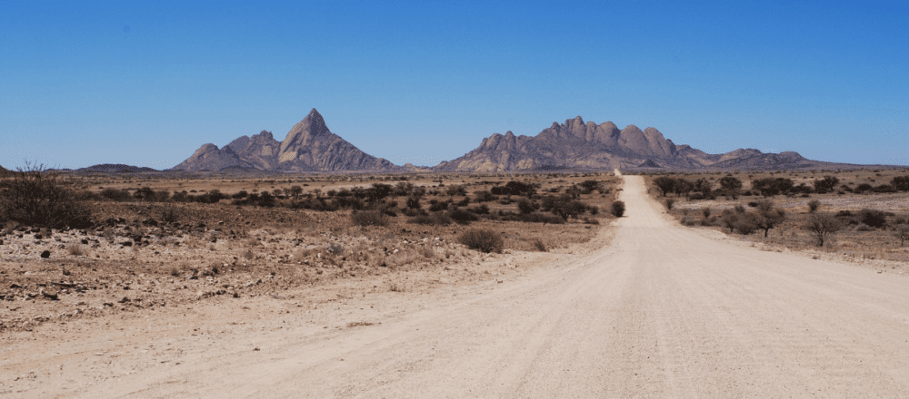 panorama Spitzkoppe Namibia - Dusty Trails Safaris Namibia & Dusty Car Hire Namibia