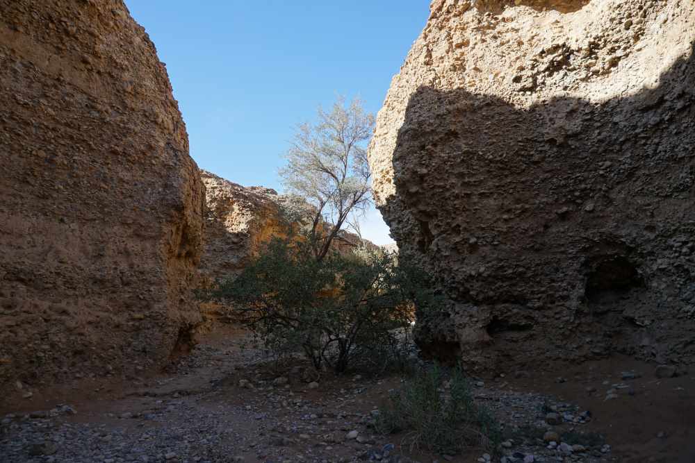 entering the Sesriem Canyon